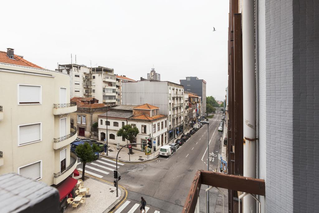 Apartment Camoes Deluxe Porto Eksteriør billede