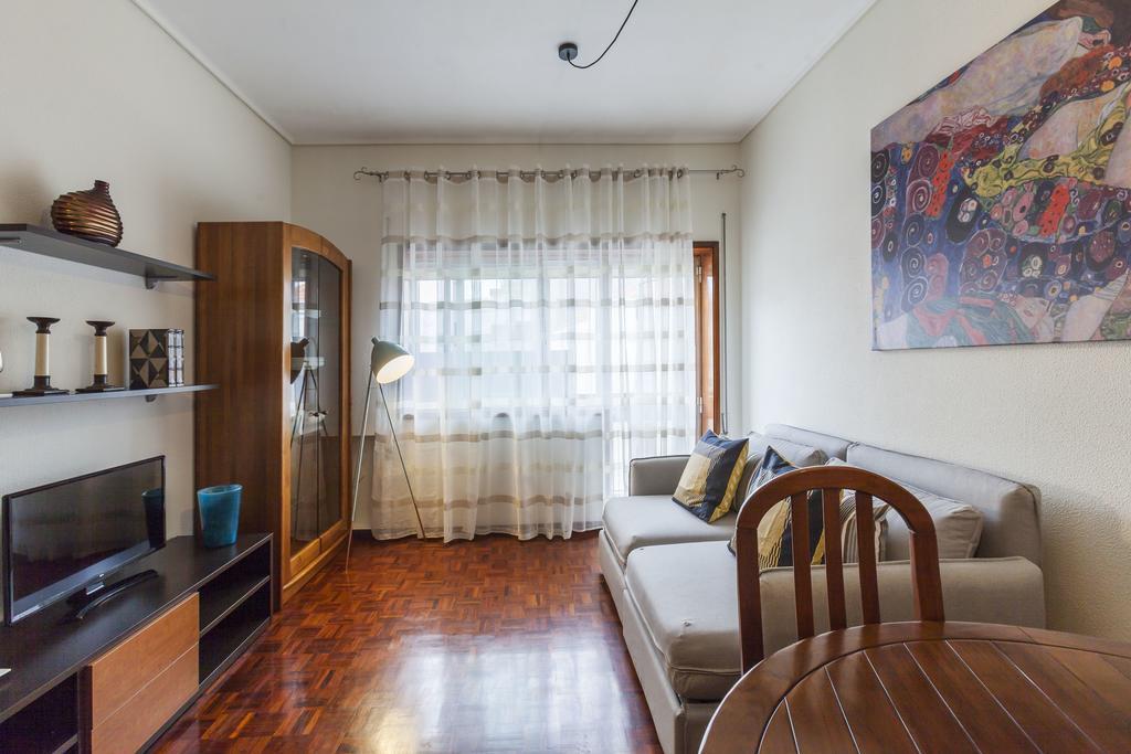 Apartment Camoes Deluxe Porto Eksteriør billede