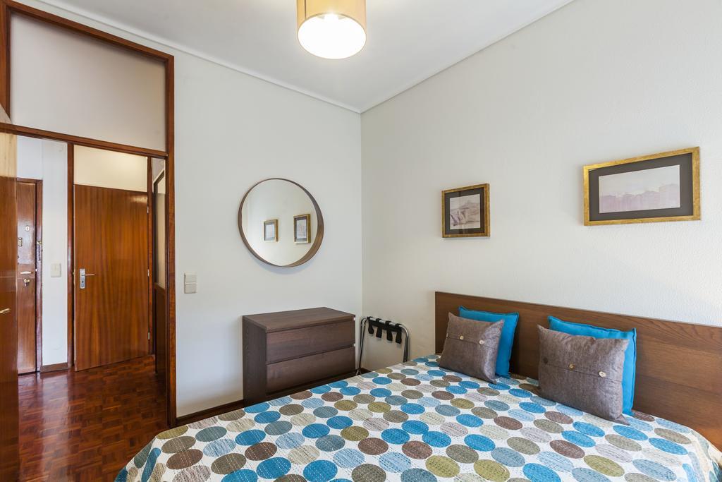 Apartment Camoes Deluxe Porto Eksteriør billede