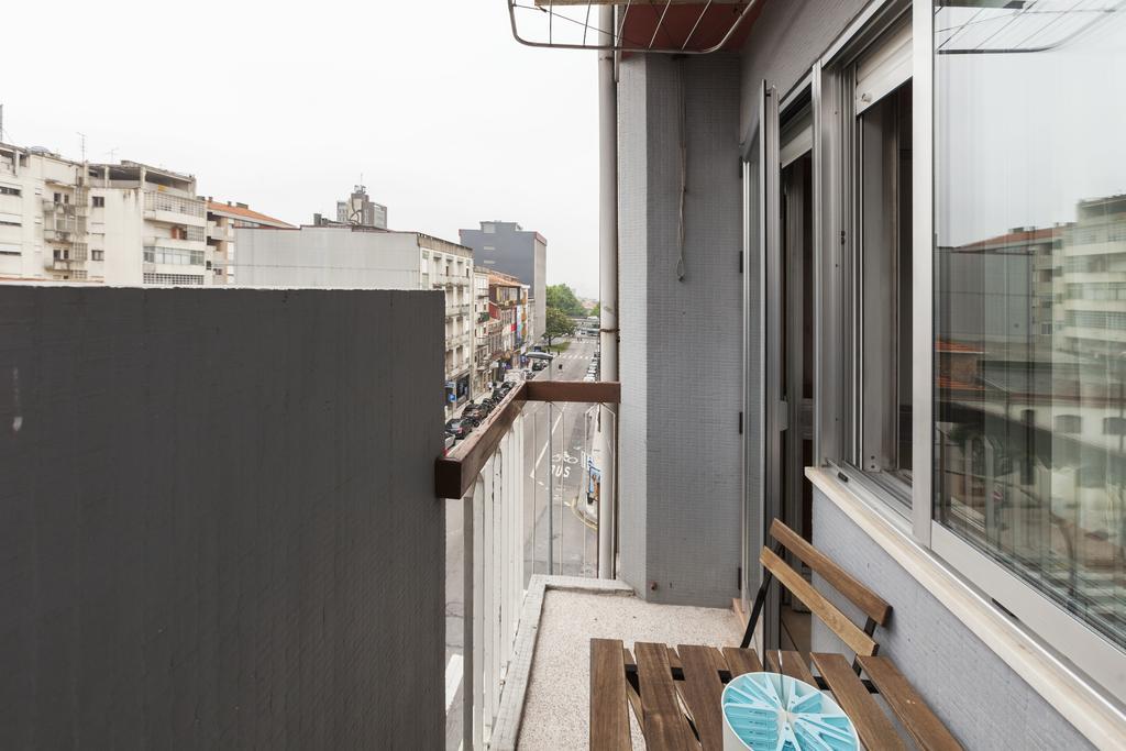 Apartment Camoes Deluxe Porto Eksteriør billede